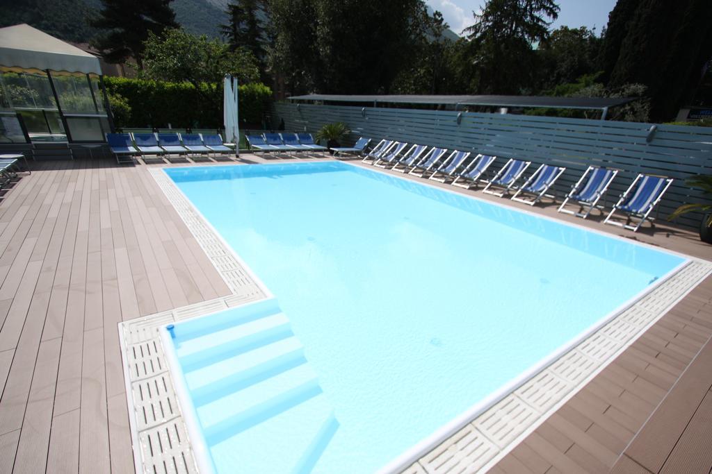 Hotel Miorelli Torbole Sul Garda Zewnętrze zdjęcie