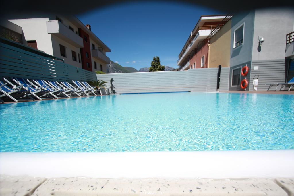 Hotel Miorelli Torbole Sul Garda Zewnętrze zdjęcie