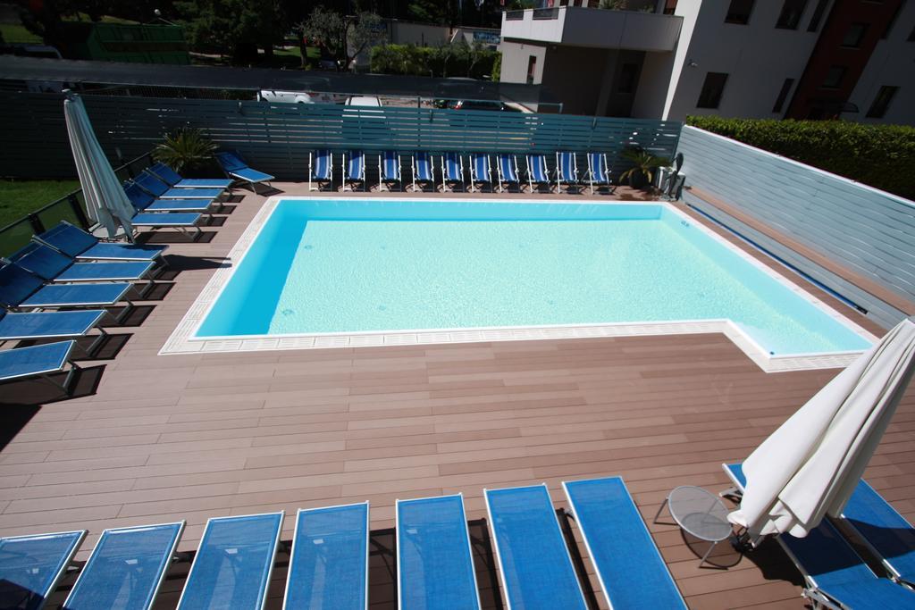 Hotel Miorelli Torbole Sul Garda Zewnętrze zdjęcie